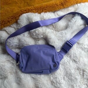 Lululemon belt bag